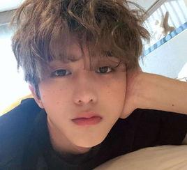 蔡徐坤单打独斗爆料视频,勇敢面对挑战，展现个人魅力